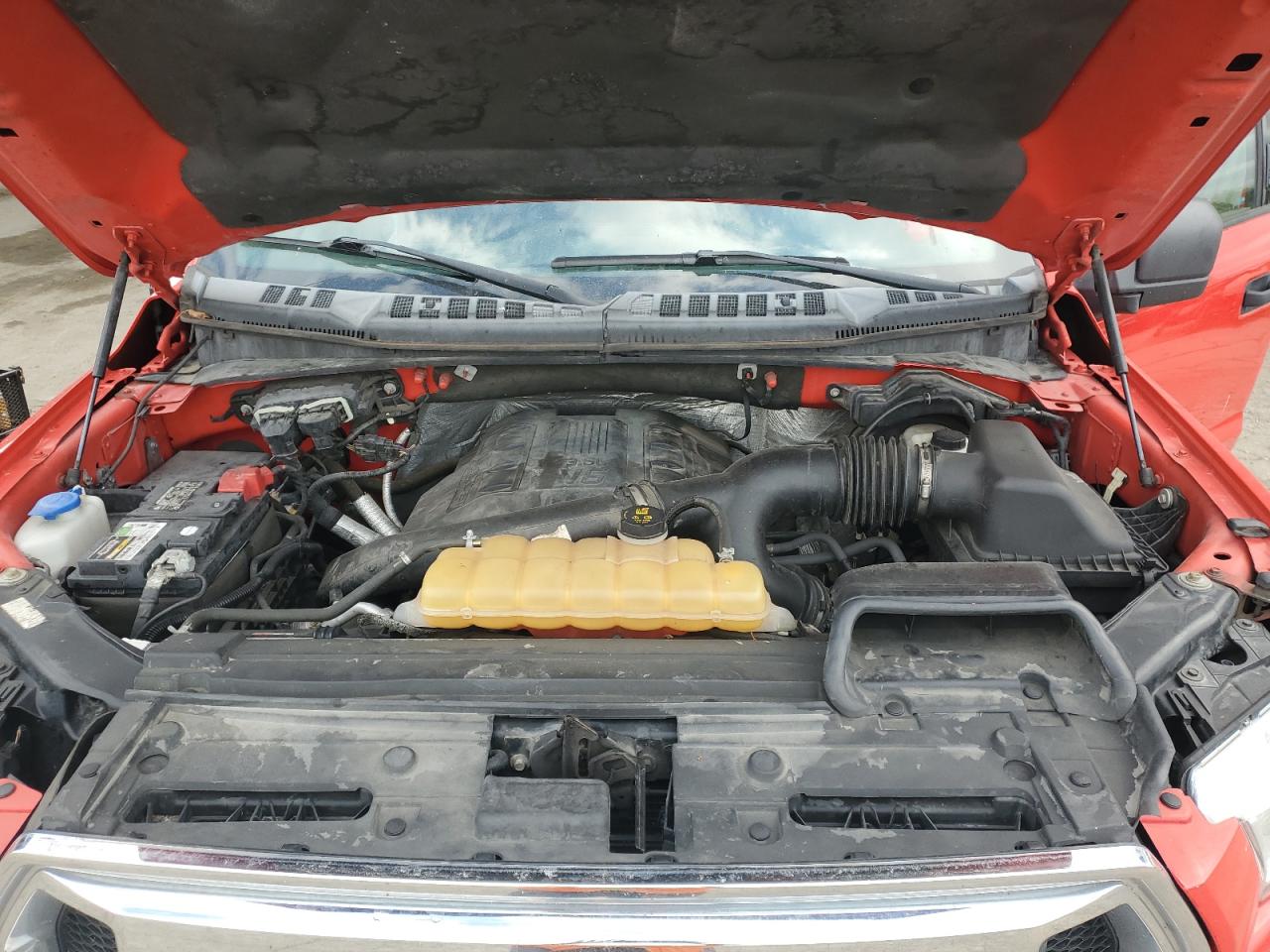 FORD F-150 SUPERCREW