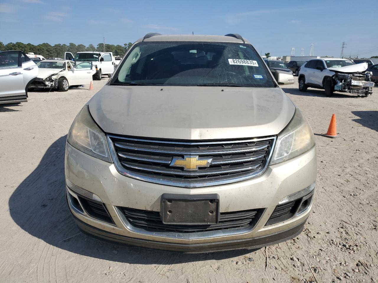 CHEVROLET TRAVERSE LT