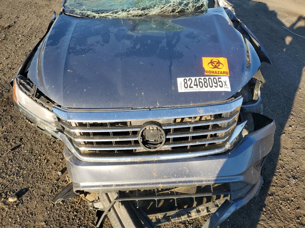 VOLKSWAGEN PASSAT SE