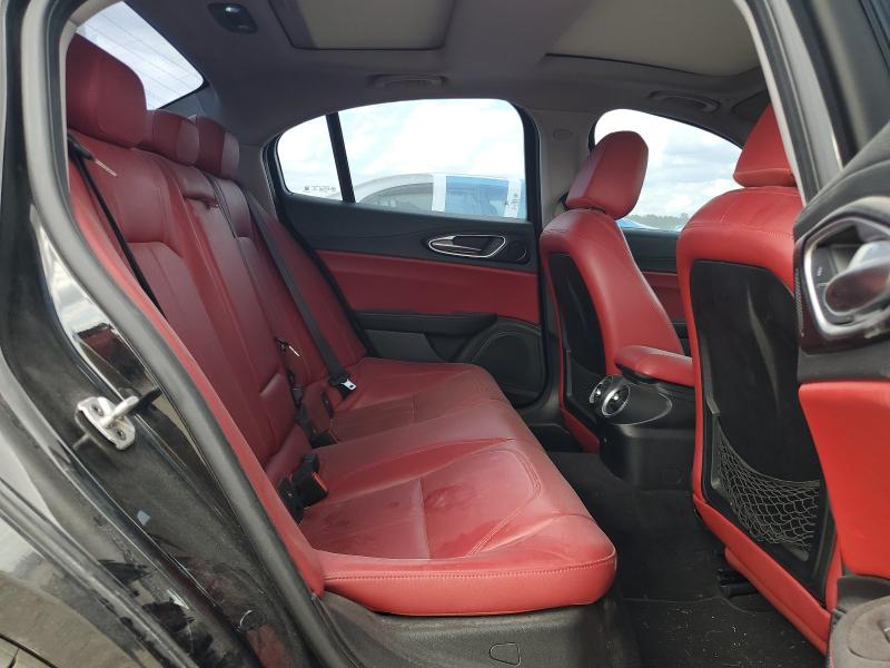 2017 ALFA ROMEO GIULIA Q4 ZARFAEDN4H7551101