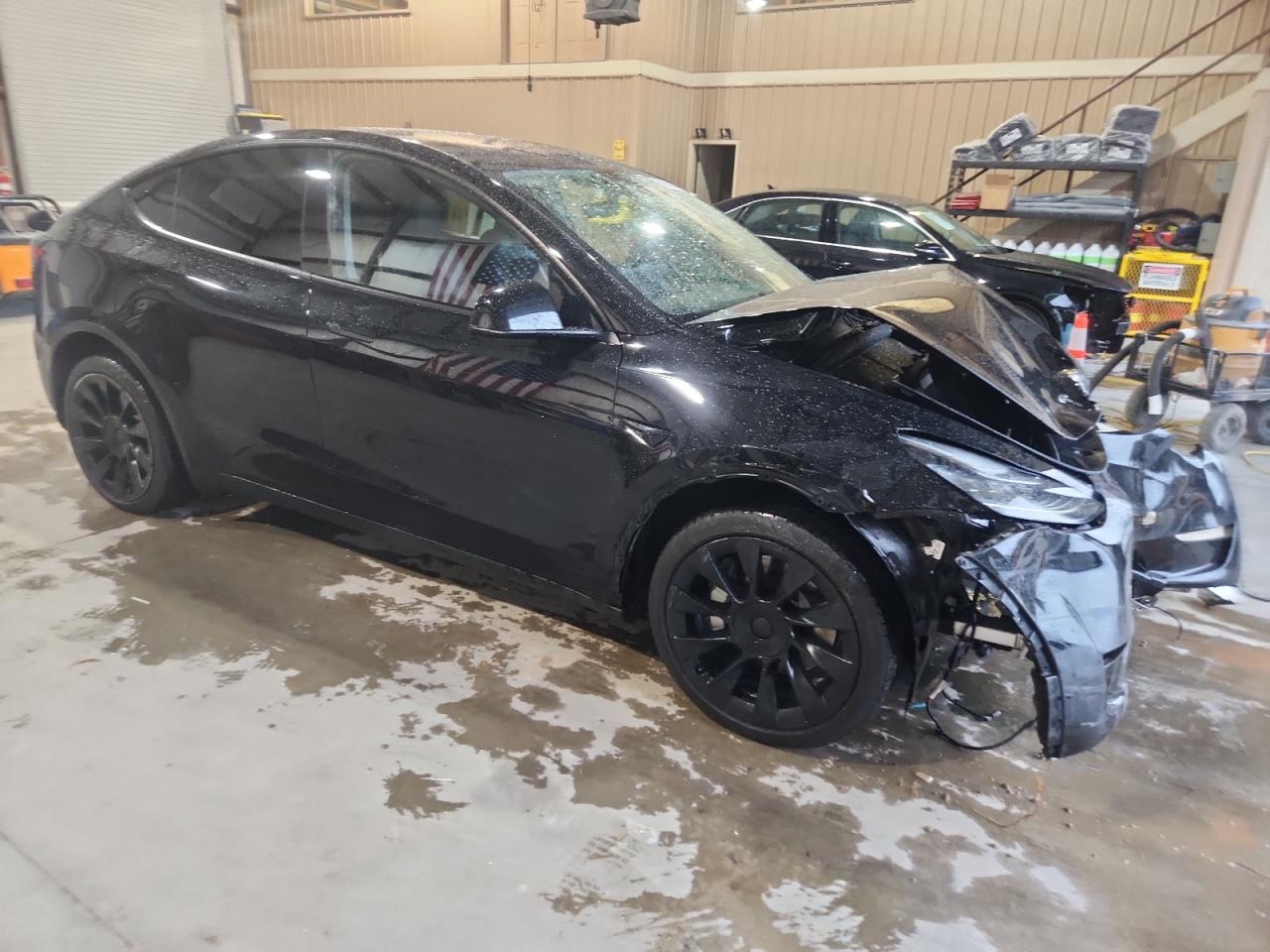 Lot #3315981115 2023 TESLA MODEL Y