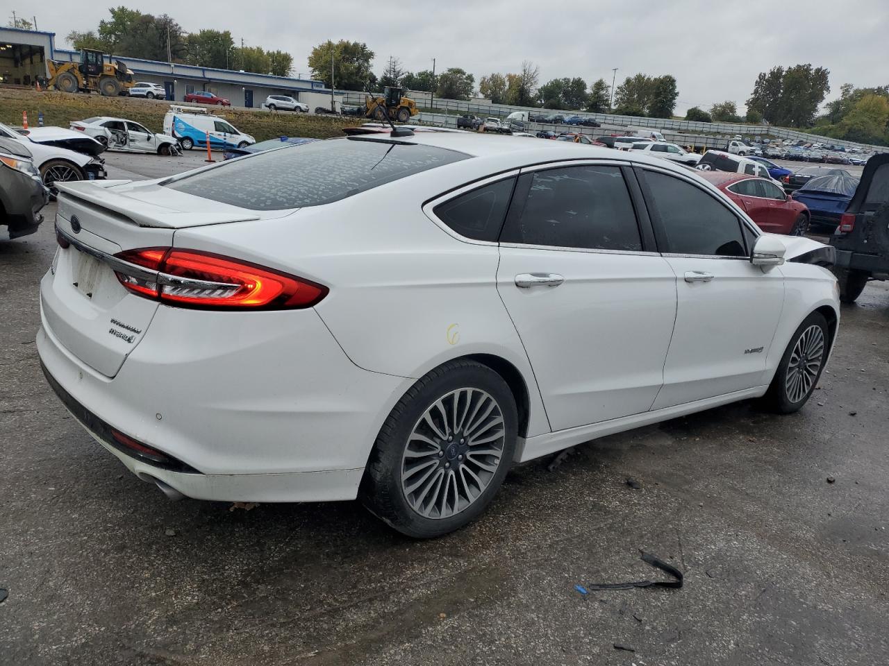 FORD FUSION TITANIUM HEV