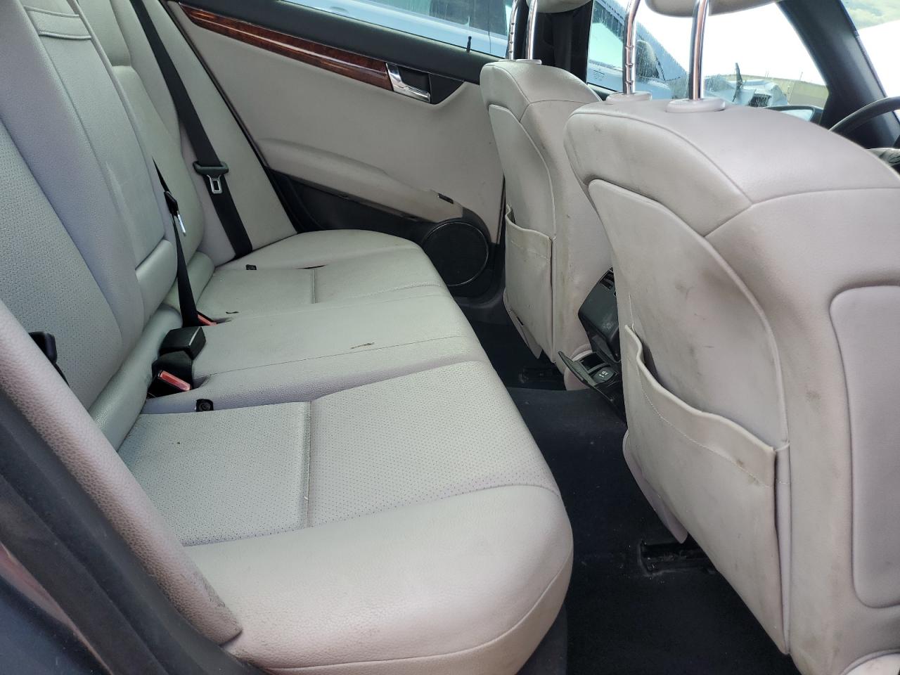 MERCEDES-BENZ C-CLASS 300 4MATIC