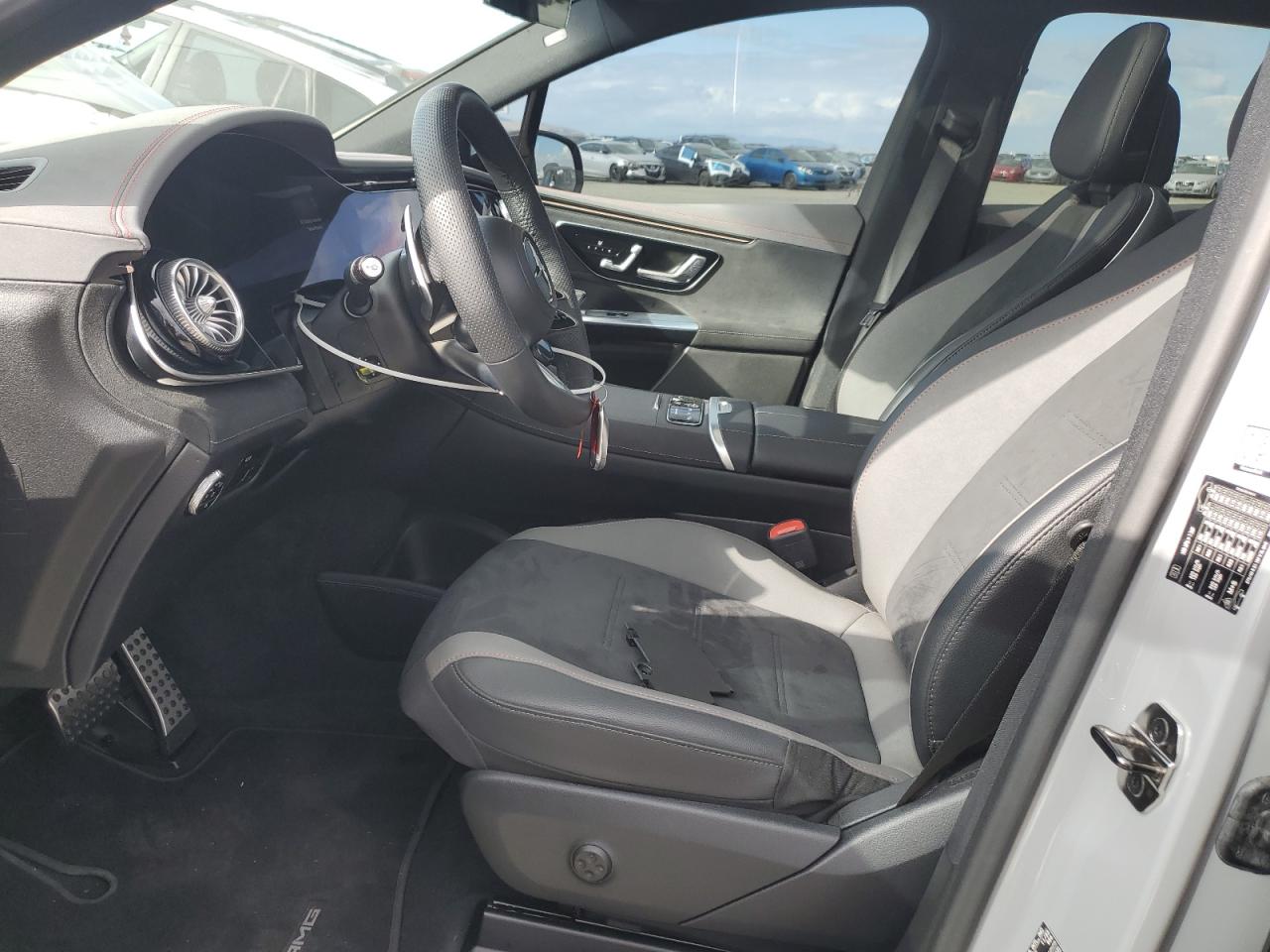 MERCEDES-BENZ EQE SUV AMG 4MATIC