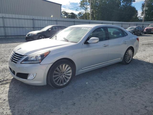 HYUNDAI EQUUS SIGN