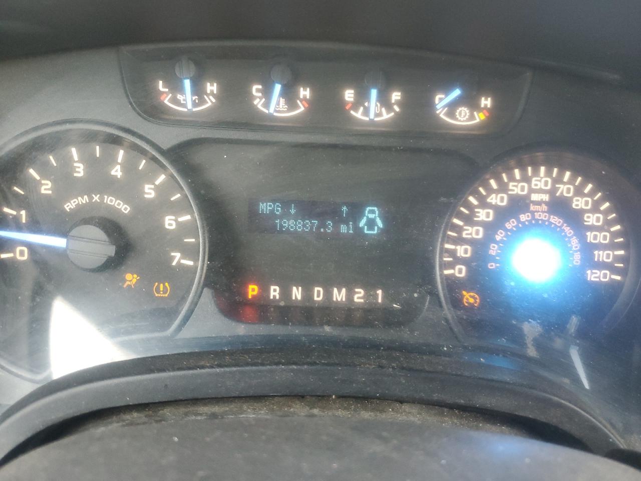 FORD F-150 SUPER CAB