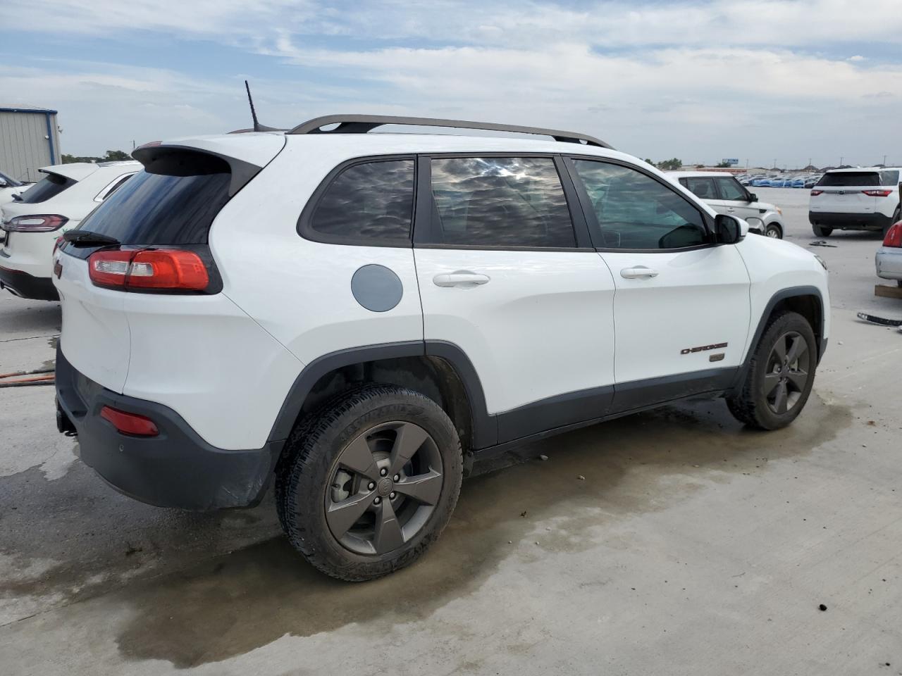JEEP GRAND CHEROKEE LATITUDE