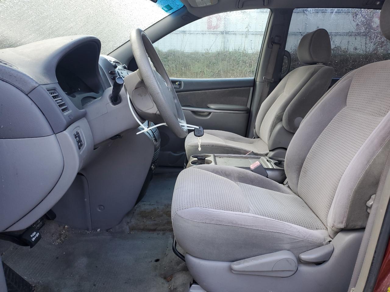 Lot #3283876443 2006 TOYOTA SIENNA CE