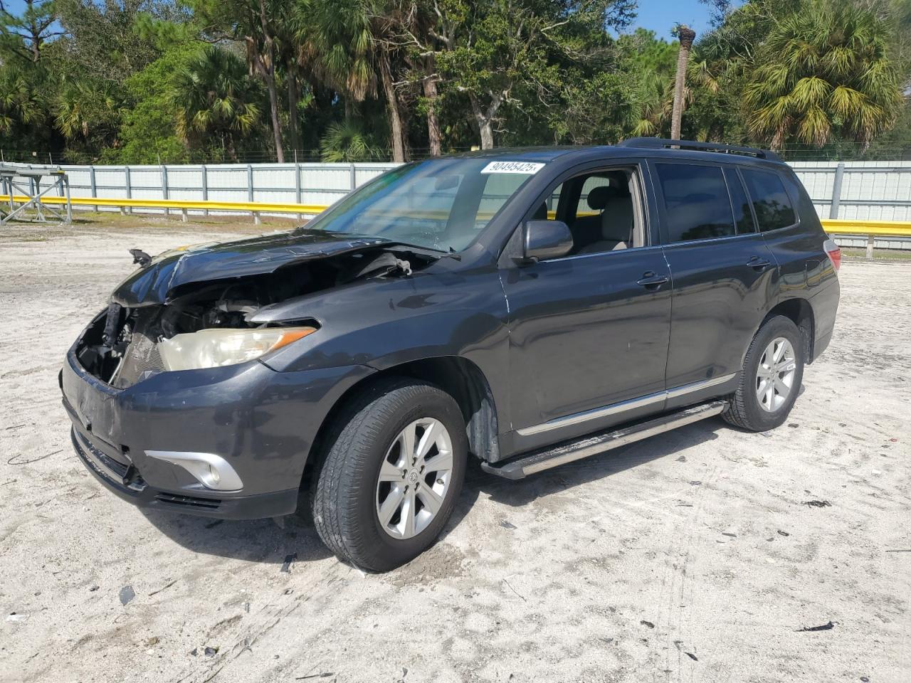 Lot #3302694042 2012 TOYOTA HIGHLANDER