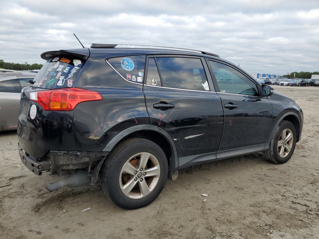 TOYOTA RAV4 XLE