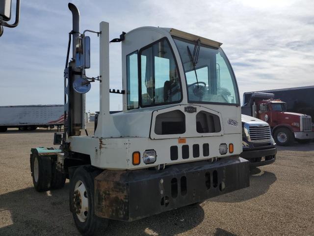 Global Auto Auctions: 2015 AUTOCAR LLC XSPOTTER