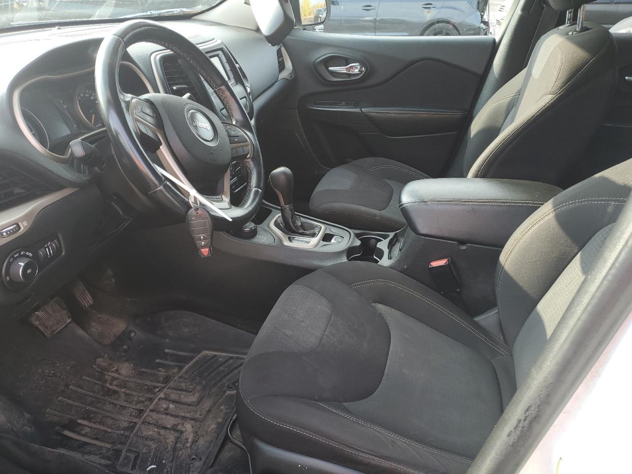 JEEP GRAND CHEROKEE LATITUDE