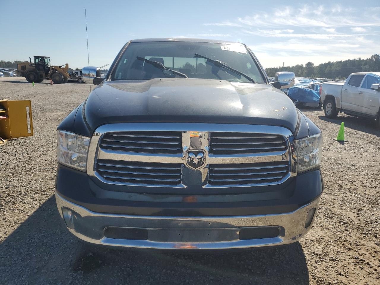RAM 1500 SLT