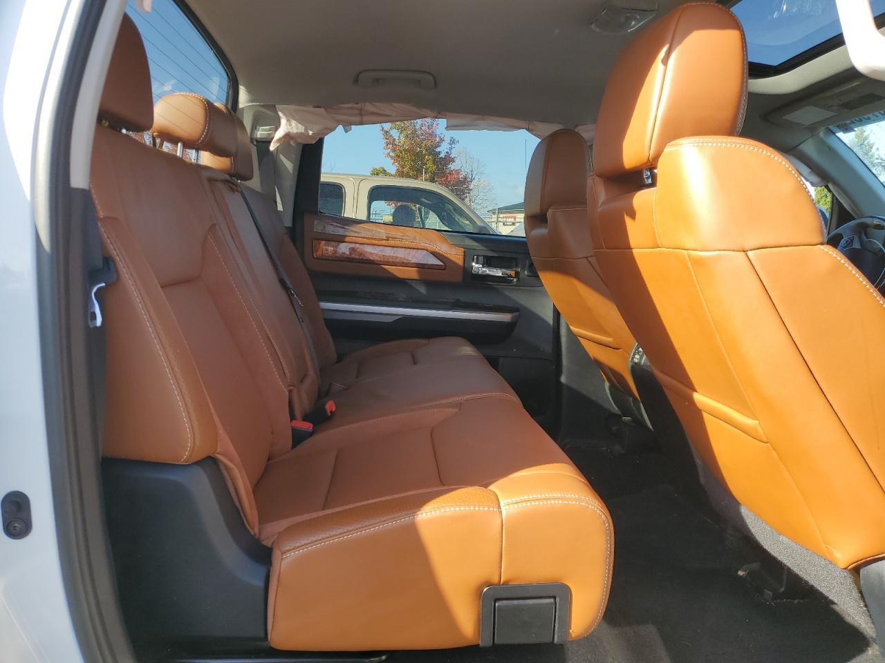 TOYOTA TUNDRA CREWMAX 1794