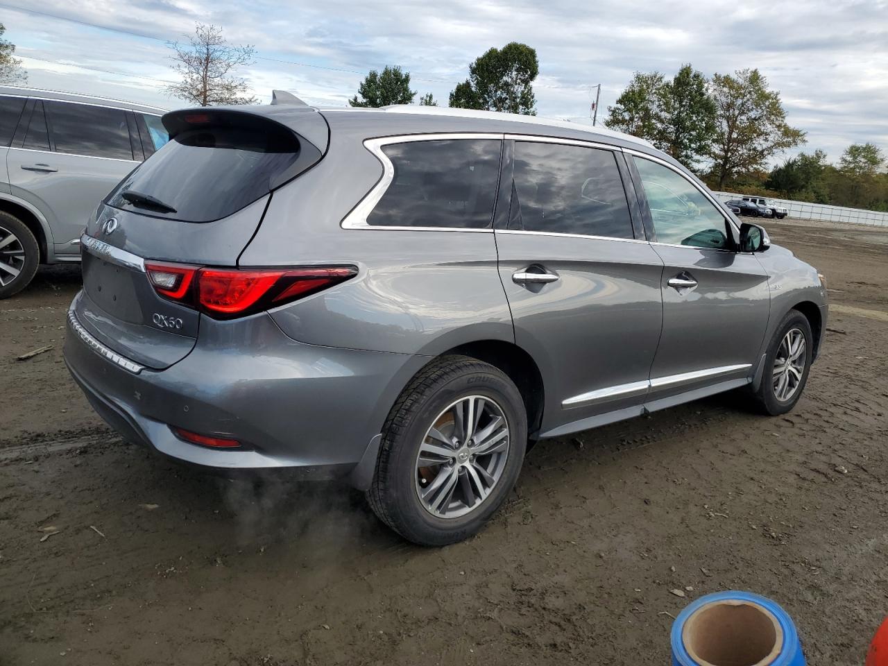 INFINITI QX60 LUXE