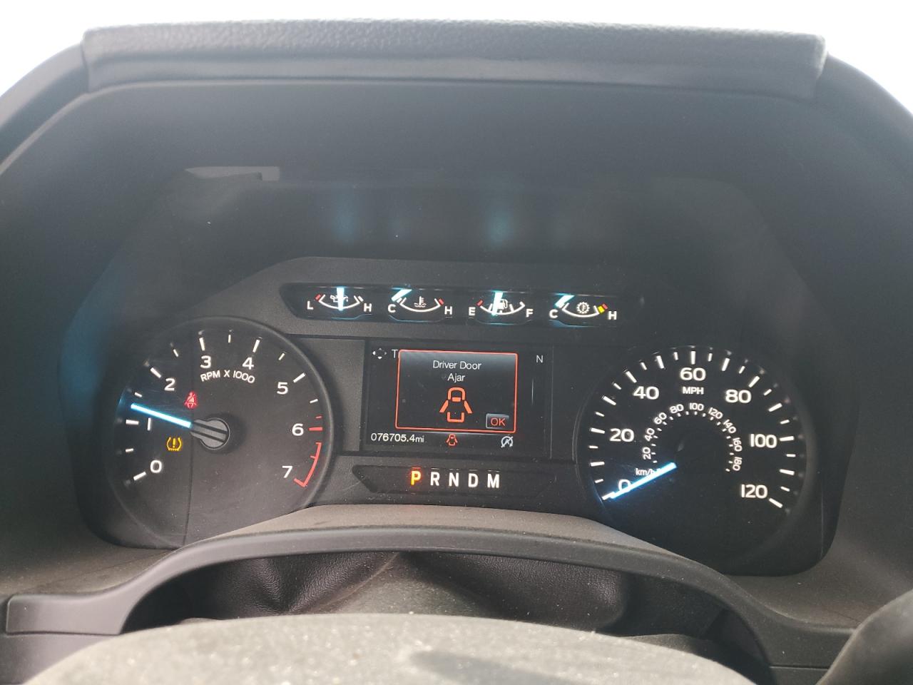 FORD F-150 SUPER CAB