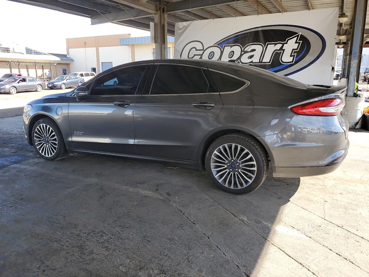 FORD FUSION TITANIUM/PLATINUM PHEV