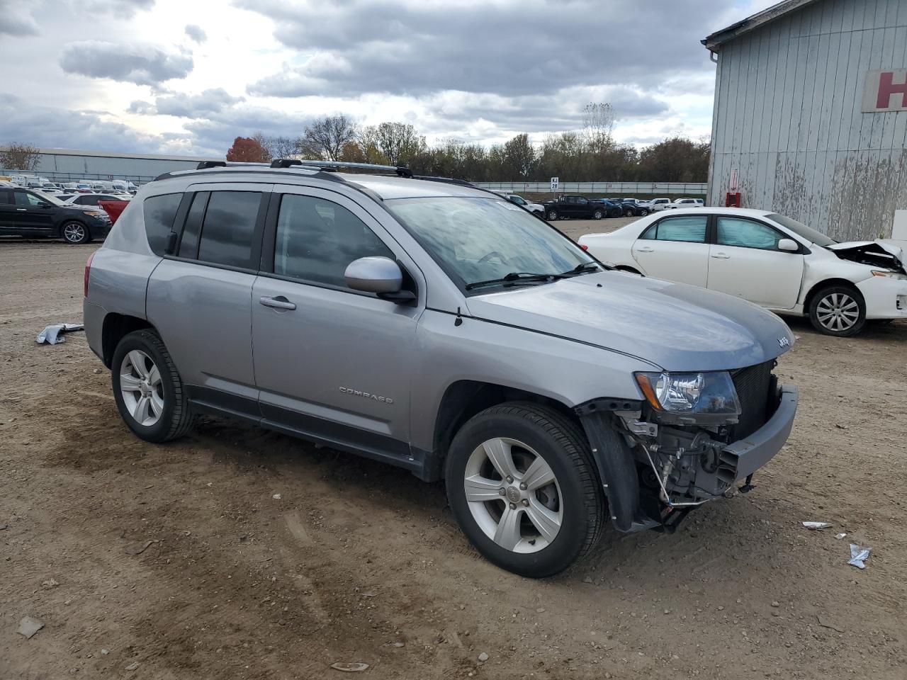 JEEP COMPASS LATITUDE