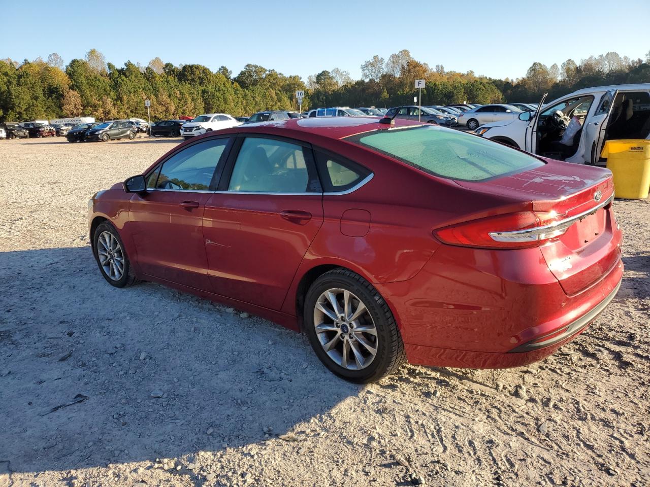 FORD FUSION SE