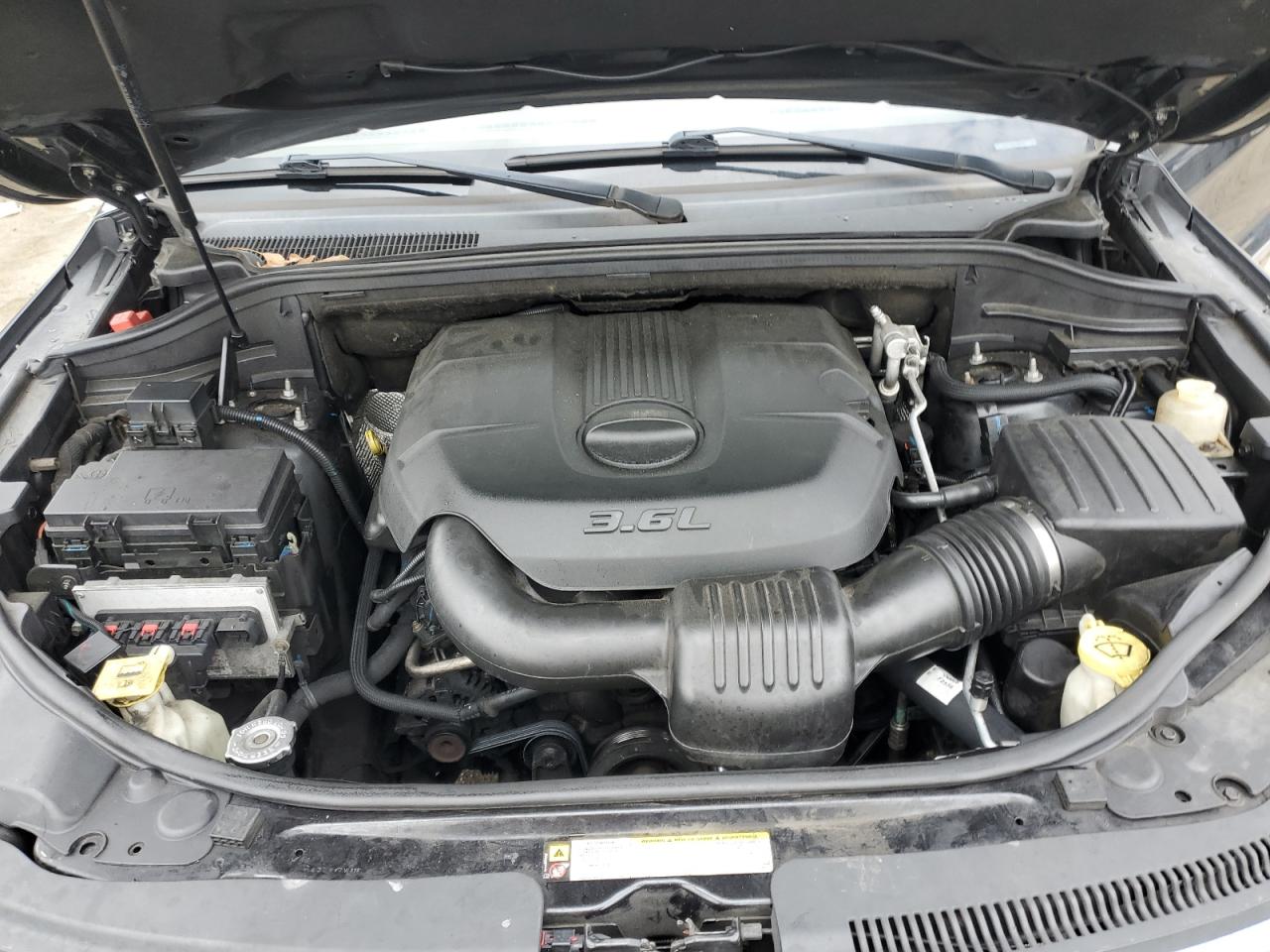 JEEP GRAND CHEROKEE LAREDO