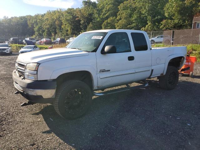 Global Auto Auctions: 2006 CHEVROLET SILVERADO K2500 HEAVY DUTY