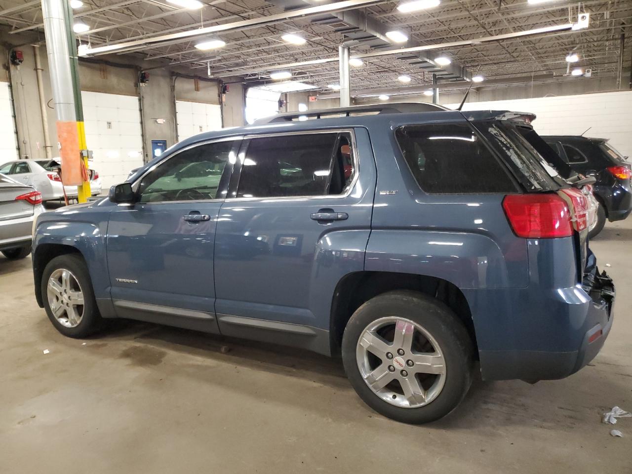 GMC TERRAIN SLT
