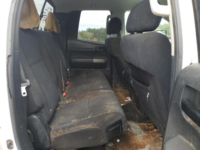 2010 TOYOTA TUNDRA DOU - 5TFUY5F18AX154990