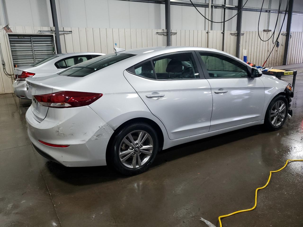 HYUNDAI ELANTRA SEL