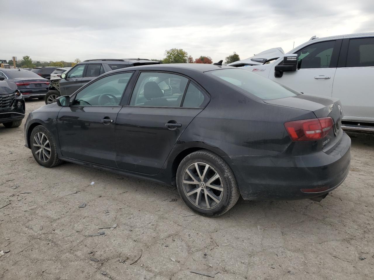 VOLKSWAGEN JETTA SE