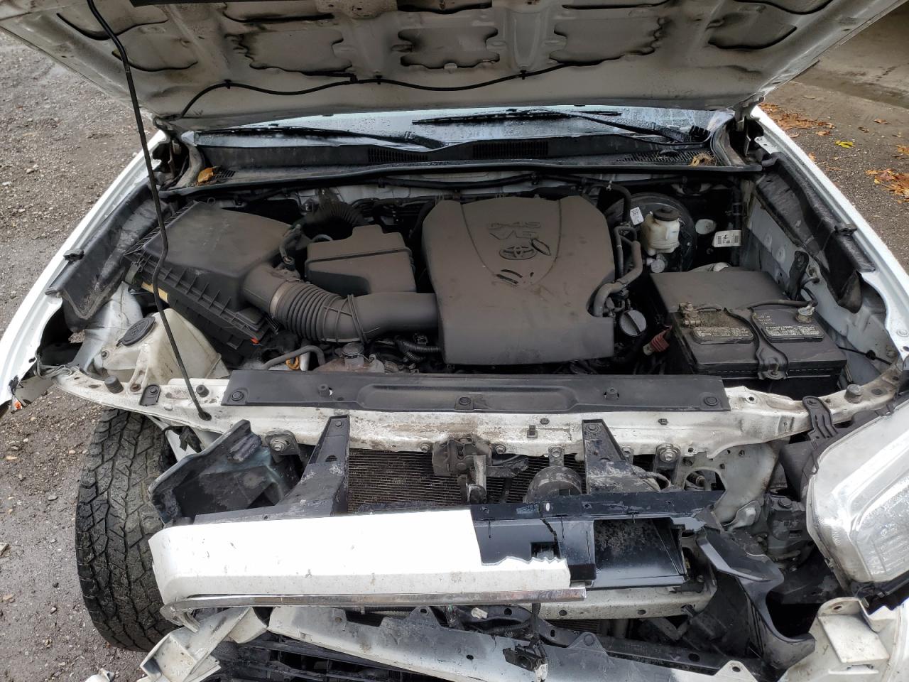 TOYOTA TACOMA DOUBLE CAB