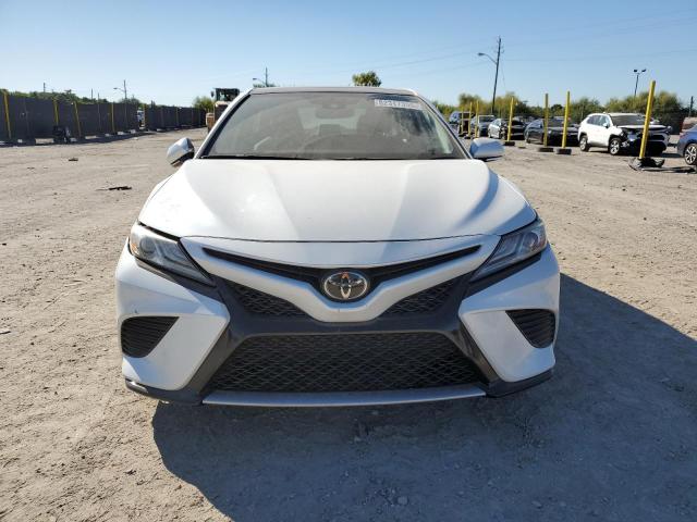 2019 TOYOTA CAMRY XSE 4T1B61HK8KU808476