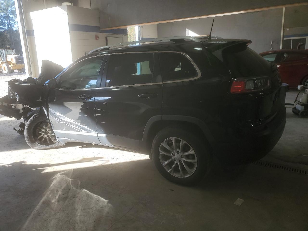 JEEP GRAND CHEROKEE LATITUDE