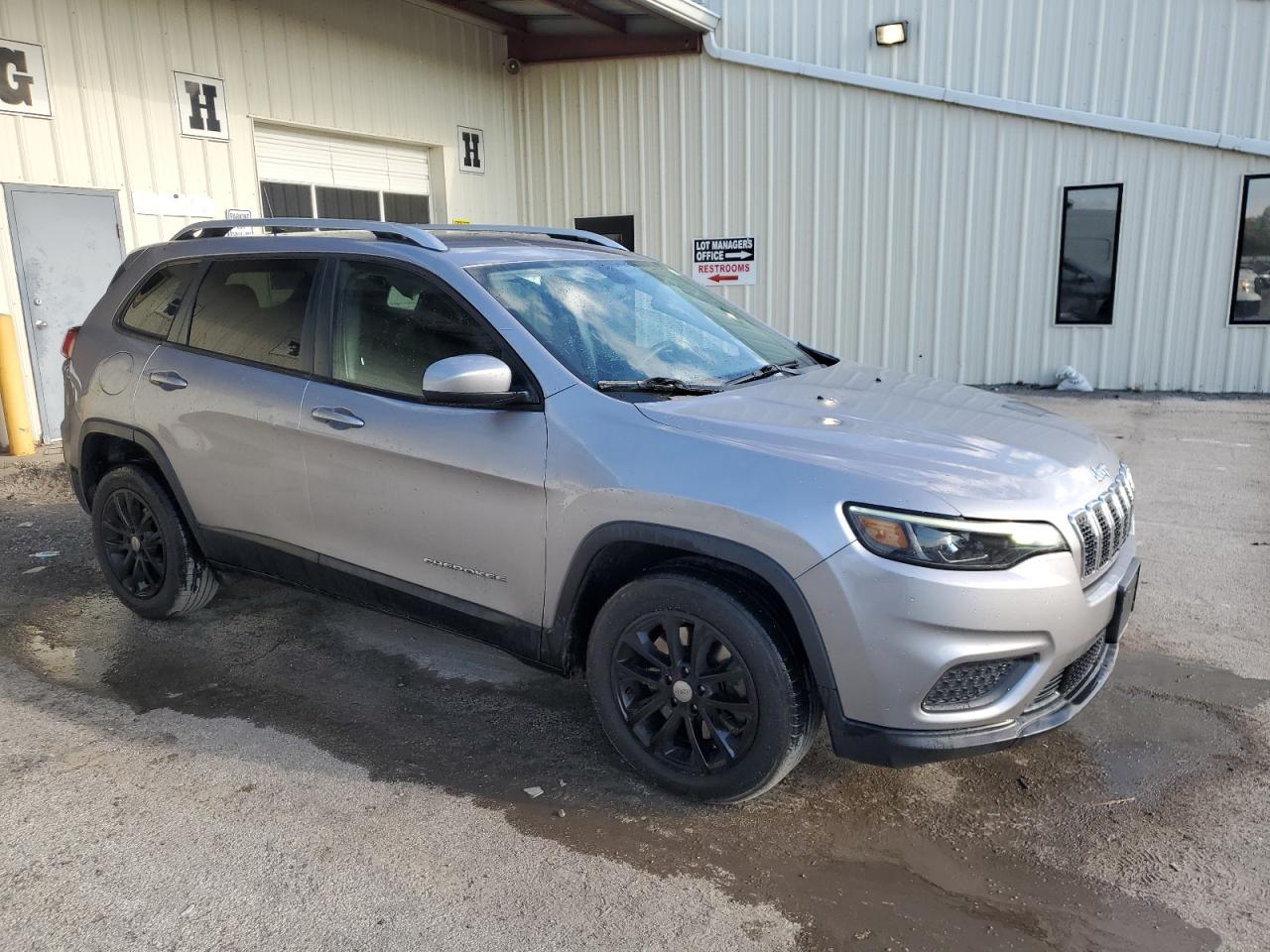 Lot #3310450303 2020 JEEP CHEROKEE L