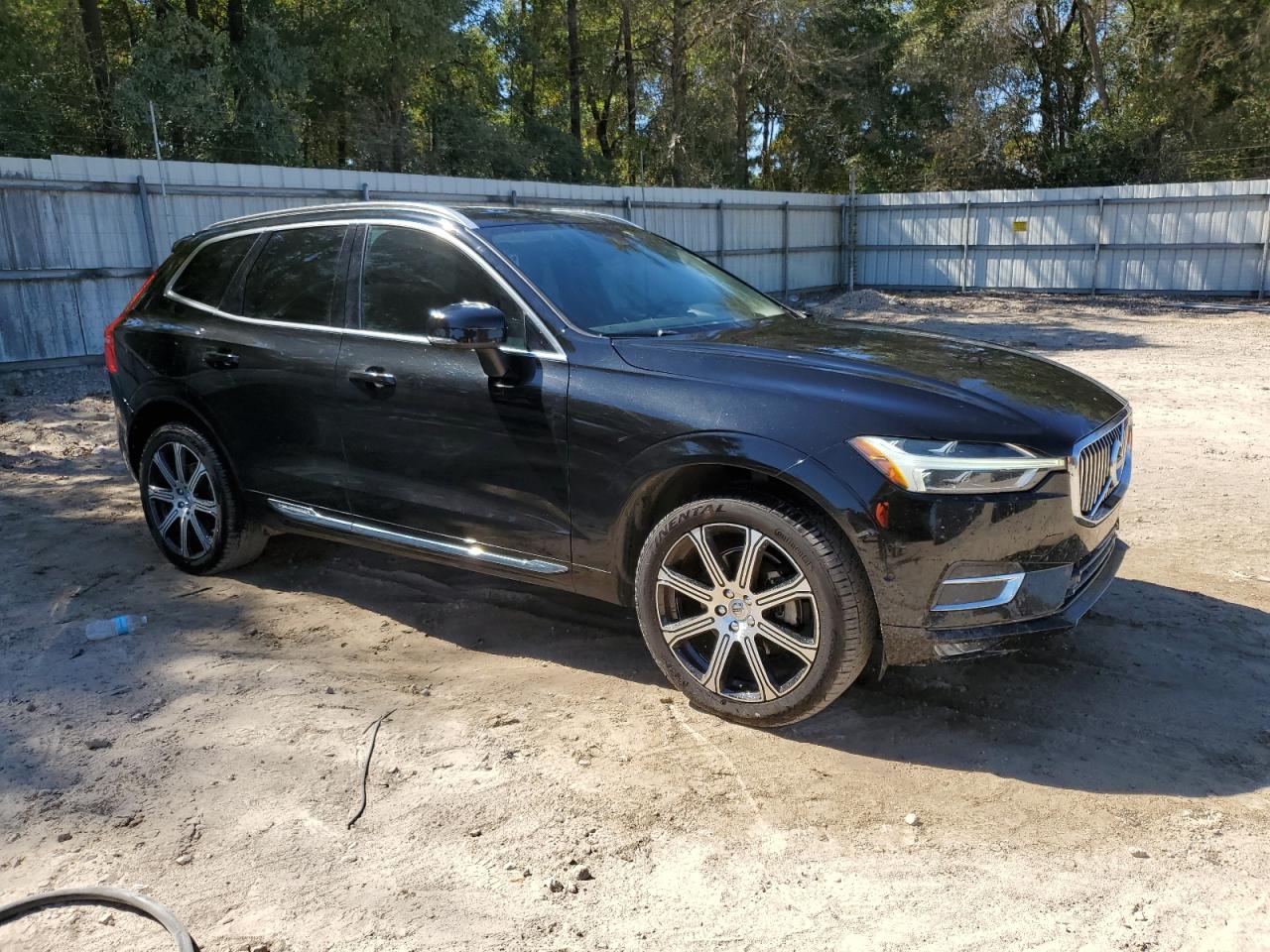 VOLVO XC60 T5 INSCRIPTION