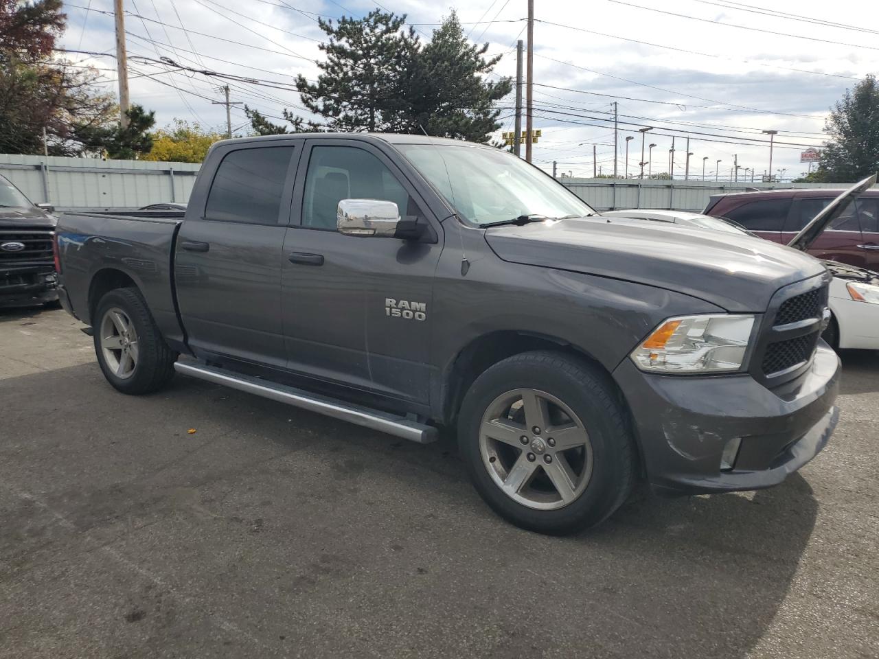 RAM 1500 ST