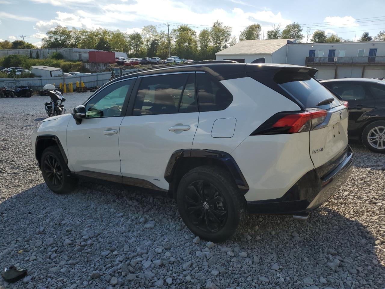 TOYOTA RAV4 XSE