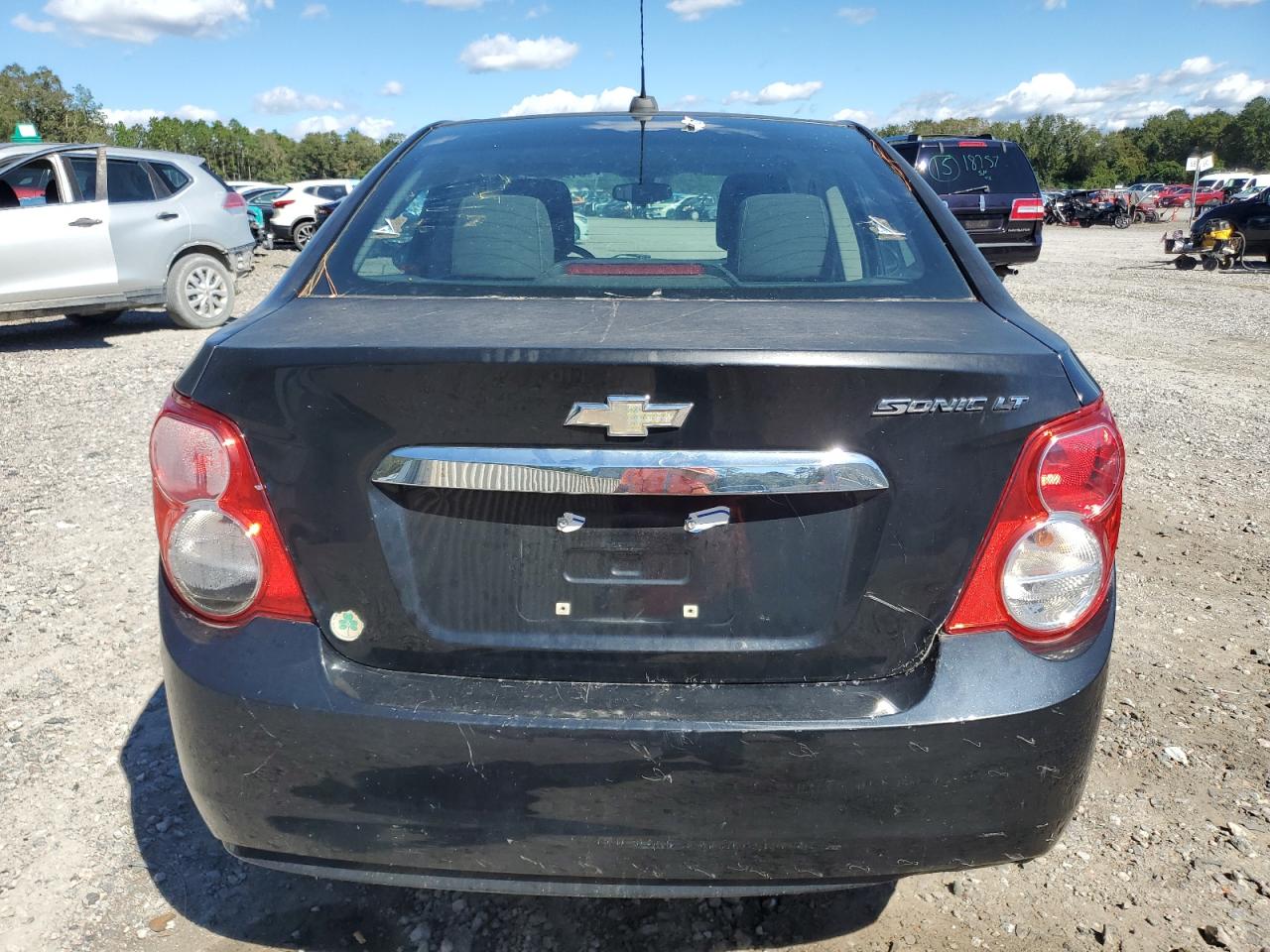CHEVROLET SONIC LT