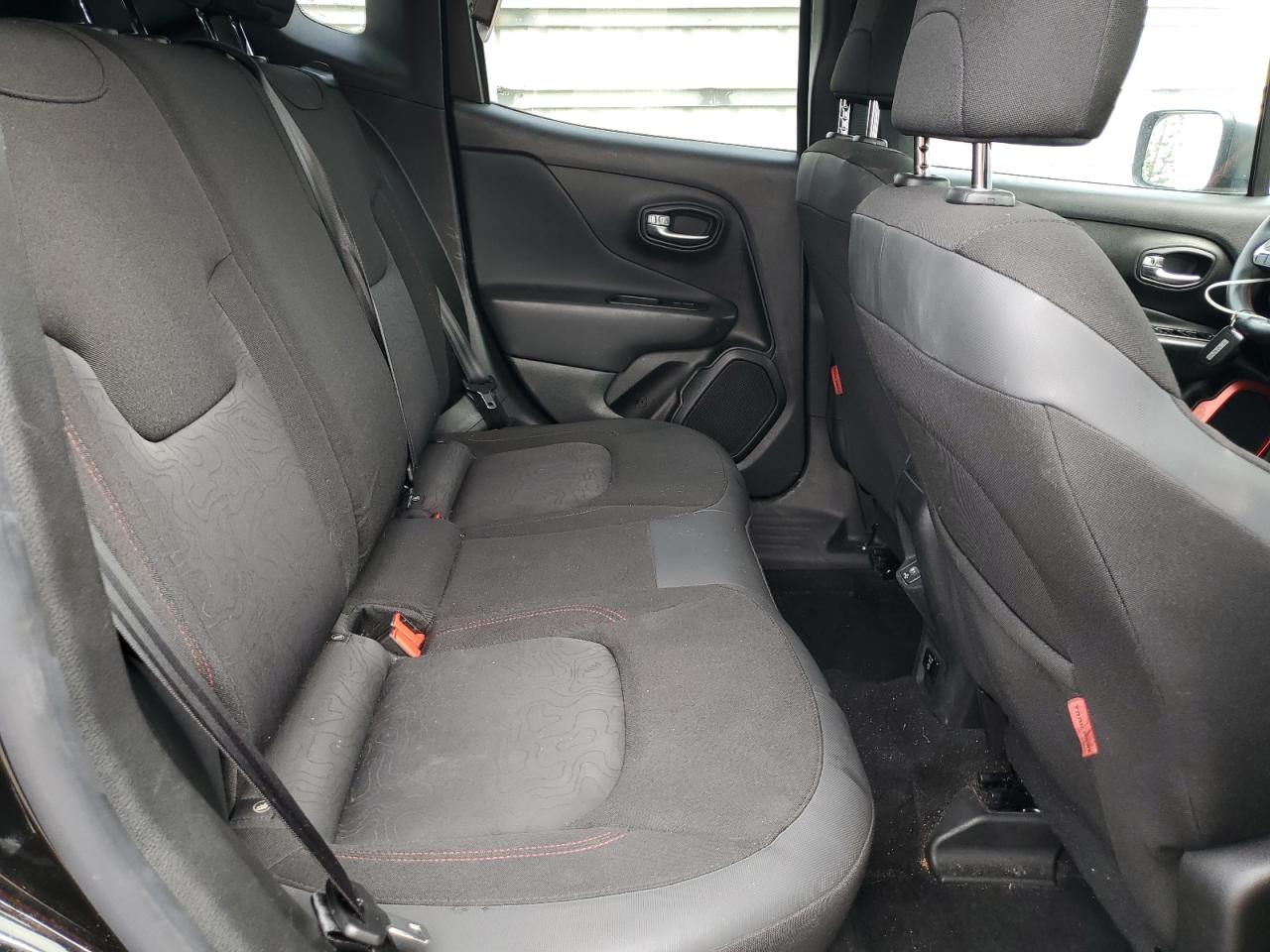 JEEP RENEGADE TRAILHAWK