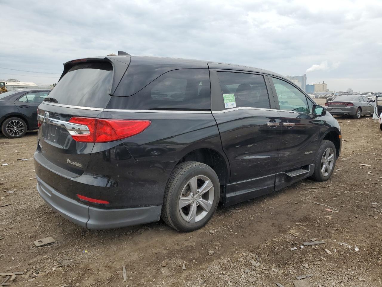Lot #3291377157 2018 HONDA ODYSSEY EX