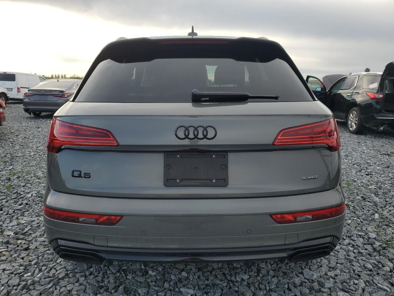 AUDI Q5 PREMIUM PLUS 45