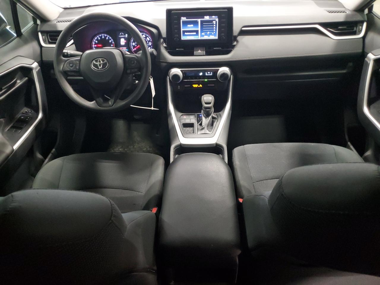 TOYOTA RAV4 LE