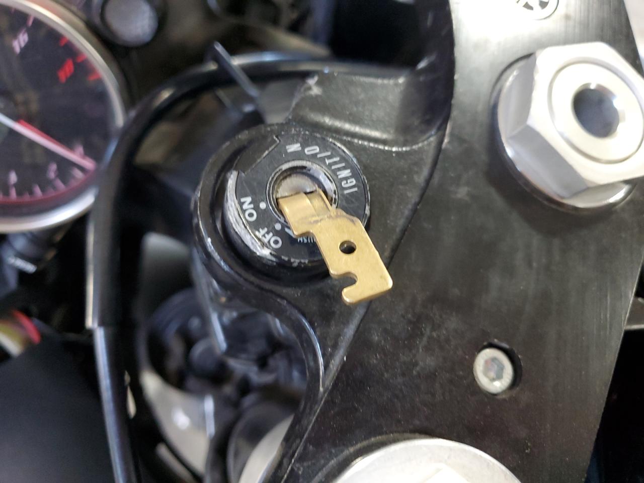 Lot #3277185929 2009 YAMAHA YZFR6