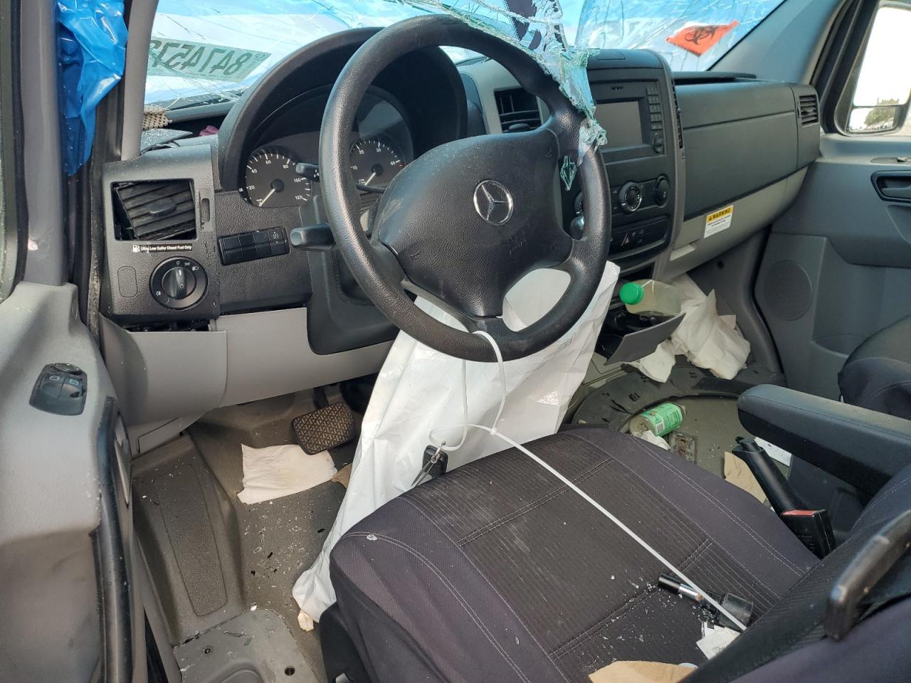 MERCEDES-BENZ SPRINTER 2500