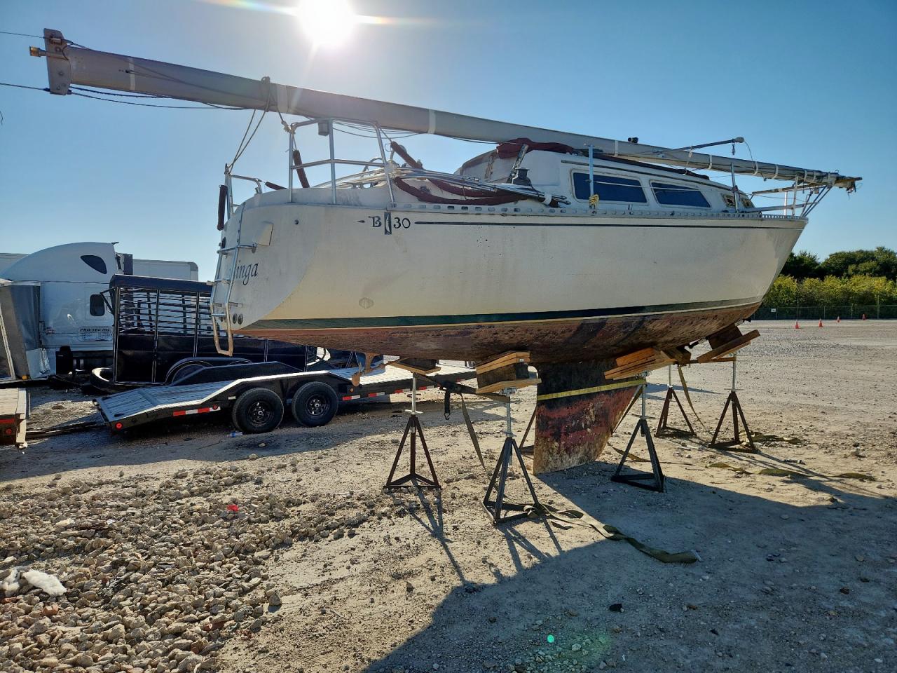 Lot #3308206152 1982 ISLA ISLANDER