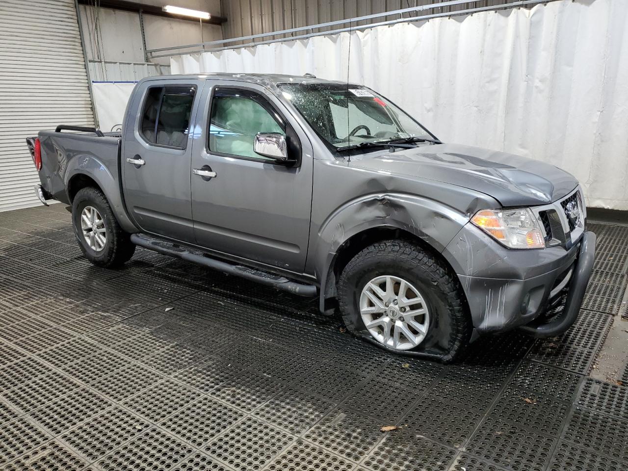 NISSAN FRONTIER S