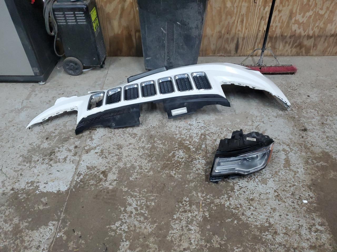 JEEP GRAND CHEROKEE OVERLAND