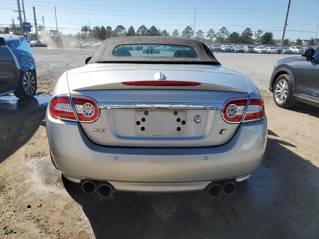 JAGUAR XKR
