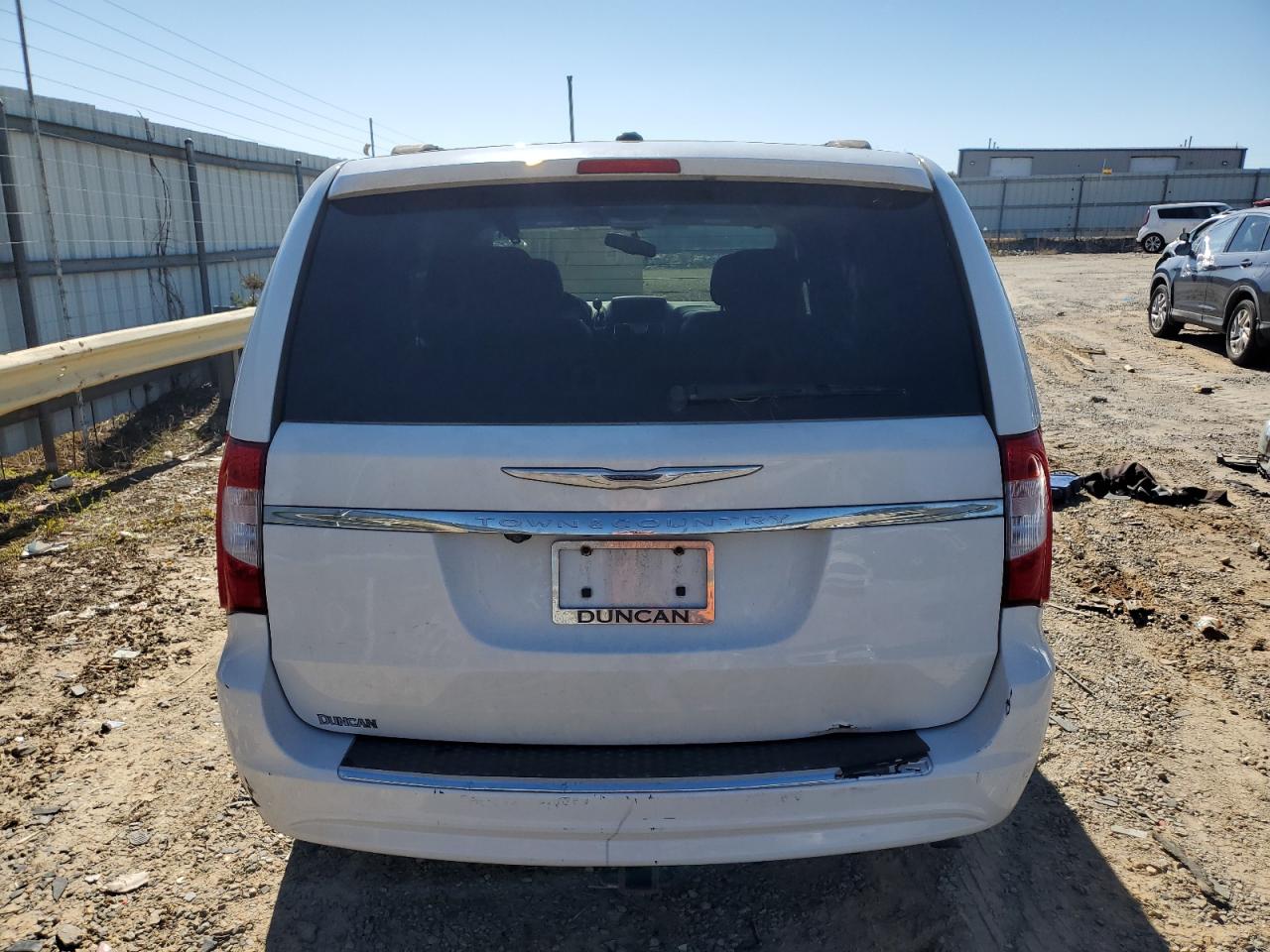 CHRYSLER TOWN & COUNTRY TOURING