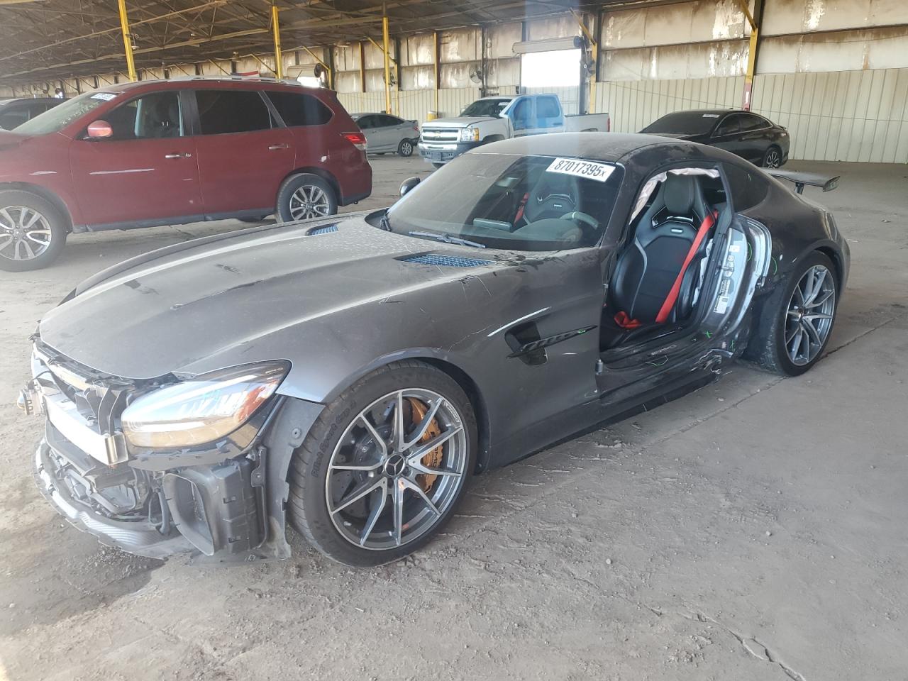 MERCEDES-BENZ AMG GT R