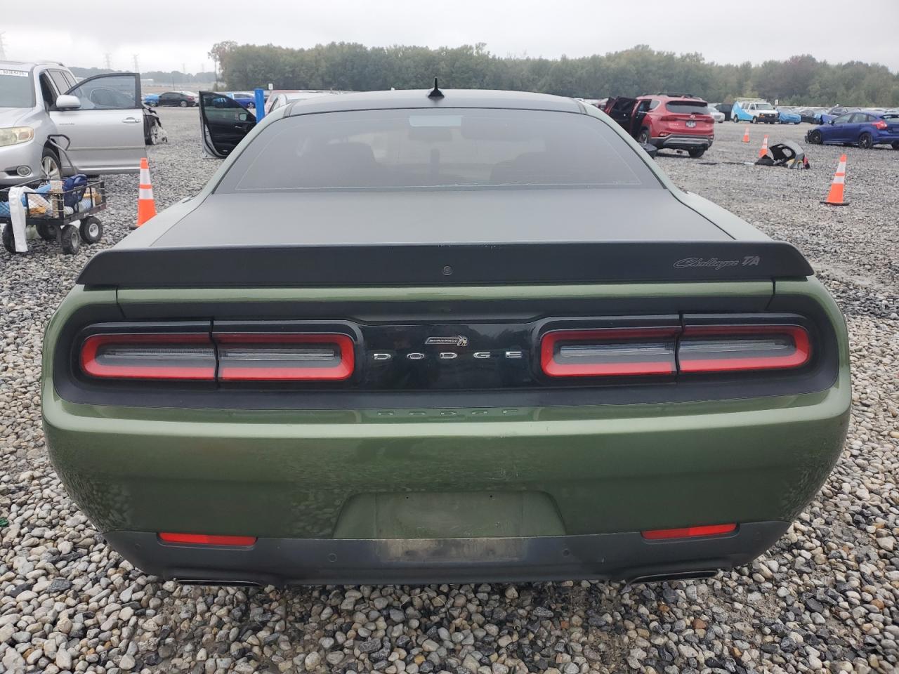 DODGE CHALLENGER R/T SCAT PACK